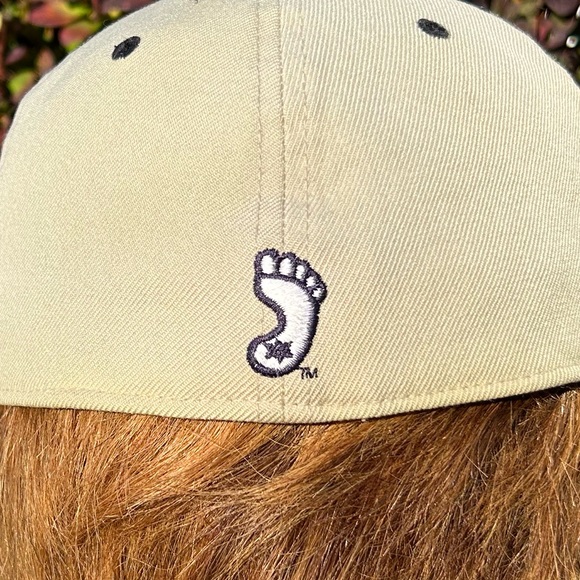 Vintage Y2K UNC Tar Heels hat baseball cap Twins Enterprise wool North Carolina - Picture 5 of 16